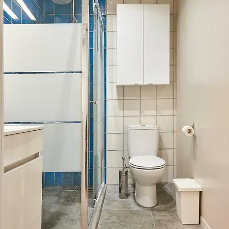 Spacious Duplex With Terrace Appartement Lissabon