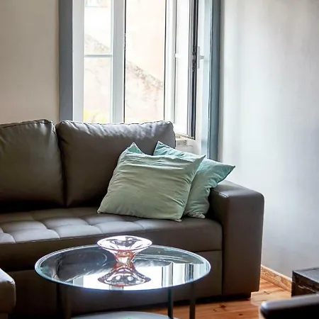 Appartement Spacious Duplex With Terrace *
