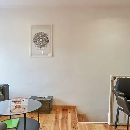 Spacious Duplex With Terrace Daire