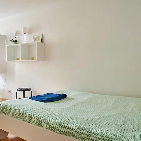 דירה Spacious Duplex With Terrace