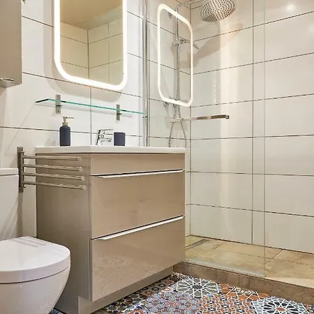Daire Spacious Duplex With Terrace Lisboa