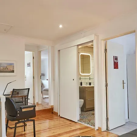 Spacious Duplex With Terrace Apartment *