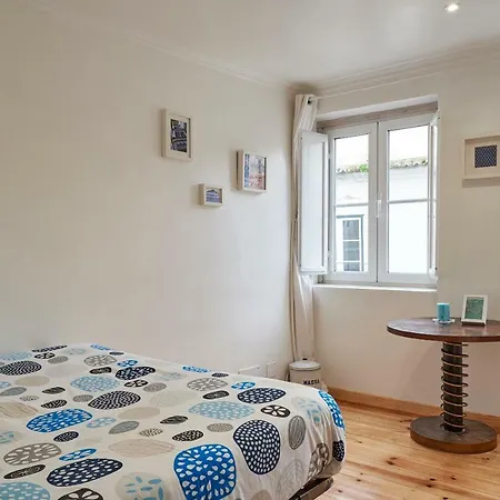 Spacious Duplex With Terrace Apartment *