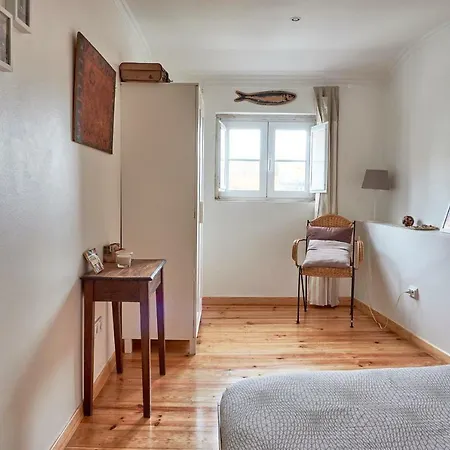 Apartment Spacious Duplex With Terrace Lisbon